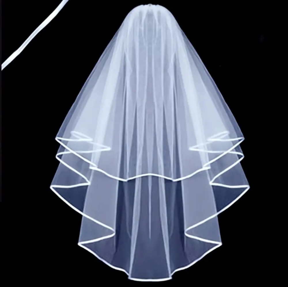 1 piece Solid Bridal wedding veil with hair comb! Beautiful